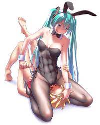 Hatsune Miku Femdom | BDSM Fetish