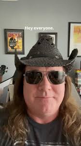 Greg Bowers Reveals His Epic Pedalboard for Three Legged Dog Alice in  Chains Tribute Shows