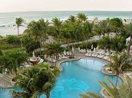 Loews Miami Beach Pool Hotel Travel Beach Family Friendly Vacation Beautiful Places Miami Beach Pool