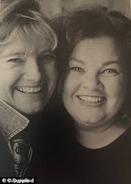 Radio Queen and cat lover Sammy Power is laid to rest in a wicker coffin