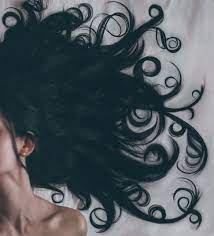 I Don T Like To Show My Face In Photos So I Take Faceless Portraits Portrait Faceless Portrait Aesthetic Photography