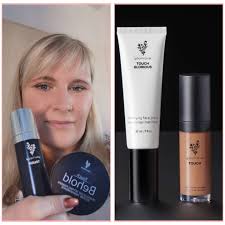 Cosmetic from Younique by Sylvia Jahn