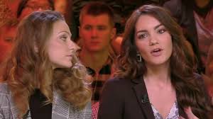 Miss corse est la deuxième victime de cet incident. Tpmp Les Miss Filmees La Poitrine A L Air Racontent Leur Calvaire