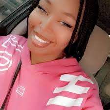 Jessica Pedrick's Instagram, Twitter & Facebook