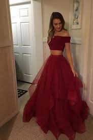 That's right, you're favorite everyday clothing store has some fashionable dresses for you to try this prom season. Supply Long Prom Dresses Cheap Wedding Dresses Homecoming Dresses Simidress