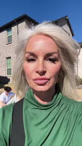 Tara Henderson Selling House Celina