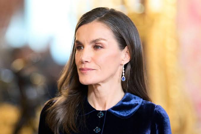 Queen Letizia's Stunning Sapphires to Celebrate the Diplomatic Corps in  Spain