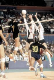 Agora, o brasil define a primeira colocação do grupo contra a também invicta cuba, em jogo que. Memoria O Volei Feminino Do Brasil E Seus Primeiros Sinais De Grandeza Uol Esporte