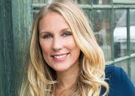 Elle est présentée par agathe lecaron, david lowe et vincent chatelain (puis laurent maistret). Agathe Lecaron La Vie Revee De Gaspard On N Est Pas Que Des Cobayes Je Ne Joue Pas Un Role Je Suis Vraiment Une Blonde Candide Toutelatele