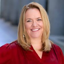 I am honored to have received Newfront's Q4 Champion for Progress award  from our DE&I council.