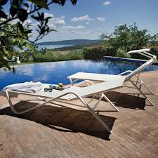 14 Transats Et Chaises Longues Pour Farnienter Bain De Soleil Salon En Plein Air Transat
