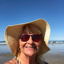 Is it normal to pay remaining puppy balance before pickup?