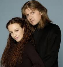 Nach angelo kelly und michael patrick kelly nimmt nun auch endlich maite kelly stellung dazu, warum sie beim großen comeback der kelly family es ist die frage, die man sich seit dem großen comeback der kelly family im jahr 2017 stellt: 330 Kelly Family Ideas The Kelly Family Kelly Family