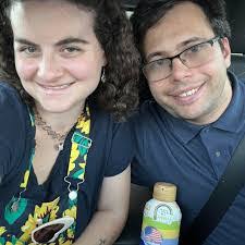 Karen Iwamoto's Instagram, Twitter & Facebook