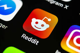 The Search Traffic Trap: Why Reddit Stock Is Sinking Even After Earnings Beat Expectations