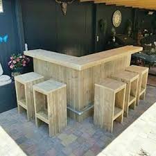 Pin By Michael Ross On Pallets In 2020 Diy Outdoor Bar Diy Home Bar Building A Home Bar
