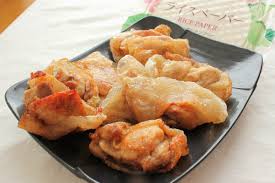 ライスペーパーで鶏唐⁉鶏もも肉包んで揚げる「ライスペーパーから揚げ」に挑戦！2度揚げで極上食感♡ | 『あたらしい日日』  こんな時代のニューノーマルな暮らし方。食と農、生活情報をお届けします