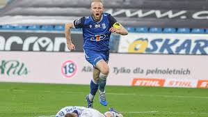 In the transfer market, the current estimated value of the player tymoteusz puchacz is 970 000 €, which exceeds the weighted average. Wunschlosung Union Holt Polnischen Nationalspieler Puchacz Kicker