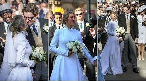 Maybe you would like to learn more about one of these? Ellie Gouldings Hochzeit In Diesen 4 Outfits Hat Sie Geheiratet