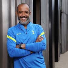 Fabrizio romano (born 21 february 1993) is an italian journalist who specializes in football transfers. Fabrizio Romano On Twitter Nuno Was Not In Spurs Plans Then Paratici Arrival As New Director Of Football Changed The Situation Nuno Was On His List At Juve One Year Ago