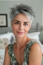 38 Short Spiky Haircuts for an Effortlessly Rock-Chic Vibe In 2025