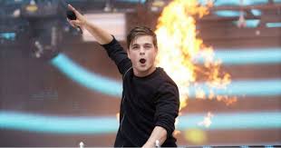 Listen to martin garrix's top songs like tremor, animals, turn up the speakers on edm hunters. Martin Garrix Debuts All New Stage Show At Ade Nowplaying Listenlive Dnb Newmusic Edm Party House Producer Rad Martin Garrix Martin Garrix Show Martin
