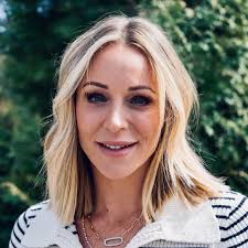 58 Agents in Alpharetta Office, 2475 Northwinds Pkwy