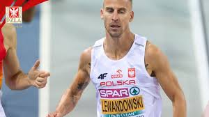 Jego pierwszym profesjonalnym klubem był znicz pruszków, w którym spędził dwa lata. Marcin Lewandowski W Finale Mistrzostw Swiata Sport Radio Szczecin