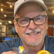 501 Yacht Club Opening Night Review