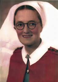 Tamworth nurse Marjorie Marion Edmonds was posted to the Middle East after  enlisting in 1940