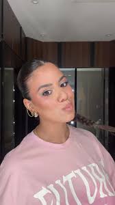 Sleek Hair Styles for a Polished Look