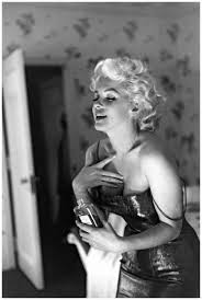 marilyn monroe five drops no 5 1955 marilyn monroe photos marilyn monroe wall art marilyn monroe art