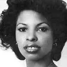 Mary Love's Instagram, Twitter & Facebook