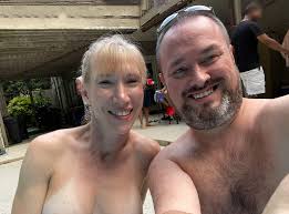 Blonde bombshell funcpl80 Rachel desires a thick shaft