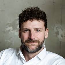 Nemo Shi's Instagram, Twitter & Facebook