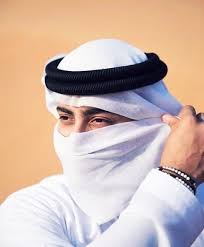 Pin By Aaysha On H O R S E S Best Poses For Men Arab Men Dress Arab Men Fashion