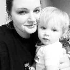 Lisa Kilroy's Instagram, Twitter & Facebook