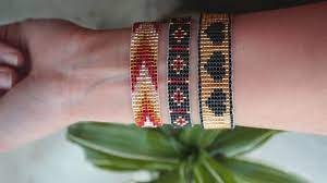 Ab sofort kannst du dir diesen ganz einfach und günstig selber herstellen. Diy Perlen Armband Weben Youtube