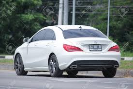 Chiangmai Thailande Juin 27 2016 Voiture De Luxe Blanc Mercedes Benz Cla 180 Untamed Photo Chez Radiale No 1001 De Route Au Nord De La Ville De Chiangmai Banque D Images Et Photos Libres