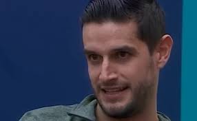 Expertas analizan las polémicas de Adrián Marcelo en "La casa de los  famosos México"