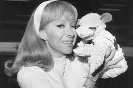 Do you remember Lamb Chop? The sock... - 60s, 70s &amp; 80s Kids | Facebook