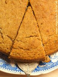 Verschiedene ernährungsstile vereint in einem herausragenden dieser kuchen zeichnet sich wirklich durch seine natürlichen zutaten aus und kommt ganz ohne. Vegan Glutenfrei Wirklich Gut Ein Ruhrkuchen Zum Uberzeugen Der Magische Kessel