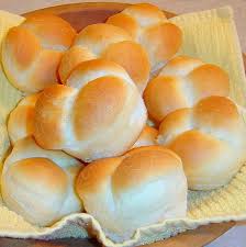 Cloverleaf Dinner Rolls Dinner Rolls Recipes Dinner Rolls Recipe