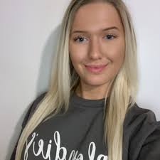 Riley Roberts l Licensed Esthetician (@rileyelisabethesthetics) • Instagram  photos and videos