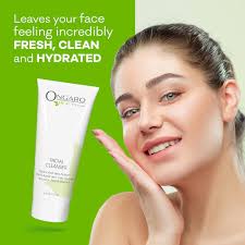 Ongaro Beauty Limpiador facial hidratante, limpiador facial suave con aloe  vera orgánico para piel normal, grasa, sensible y seca, lavado facial con  ácido hialurónico y vitamina E, 6 onzas líquidas : Belleza y Cuidado  Personal