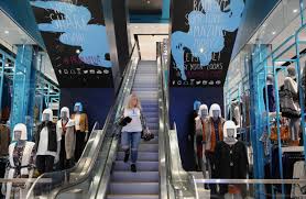 Large queues formed outside primark stores in derby, nottingham and leicester this morning as they. Fast Fashion Chain Primark Is Slow Off The Mark In U S Wsj