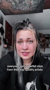 Wrapped Sleep Token Saludo Español