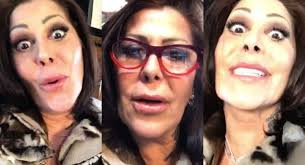 La cantante que está a punto de cumplir 52 años se mostró sin filtros en instagram, donde se dejó ver. Critican Otra Vez El Rostro De Alejandra Guzman Impulso Estado De Mexico