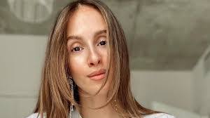 Victoria Madison's Instagram, Twitter & Facebook