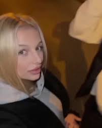 Berta Trujillo's Instagram, Twitter & Facebook